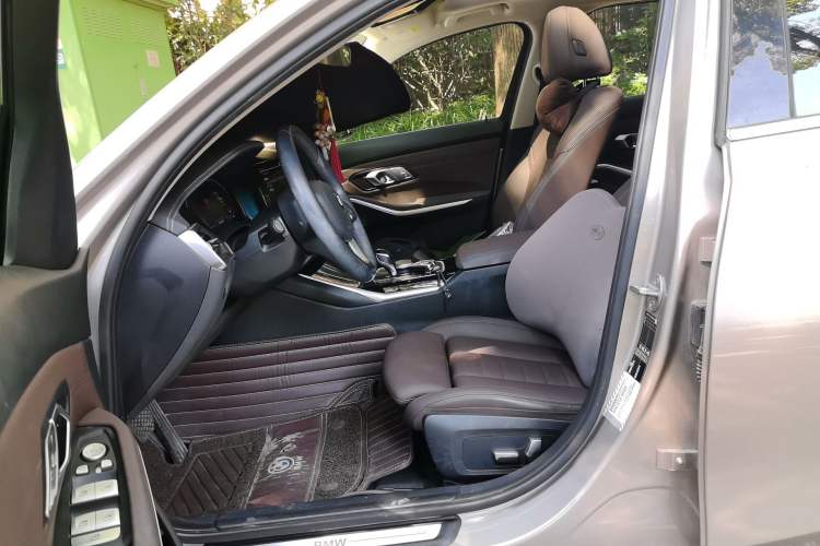Used BMW 3 Series 2020 325Li First Edition Left Front Seat