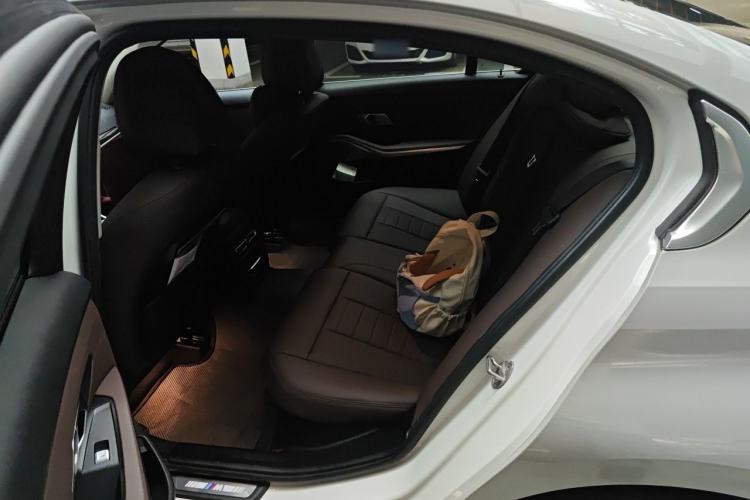 Used BMW 3 Series 2020 320Li M Sport Package Left Rear Seat