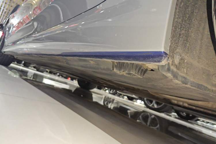 Used BMW 3 Series 2020 Facelifted 325Li M Sport Night Edition Package Left Side Sill