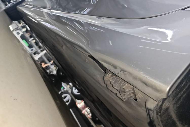 Used BMW 3 Series 2020 320Li M Sport Package Left Side Sill