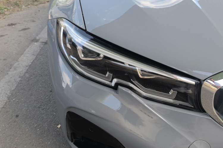 Used BMW 3 Series 2020 325i M Sport Package Right Front Headlight