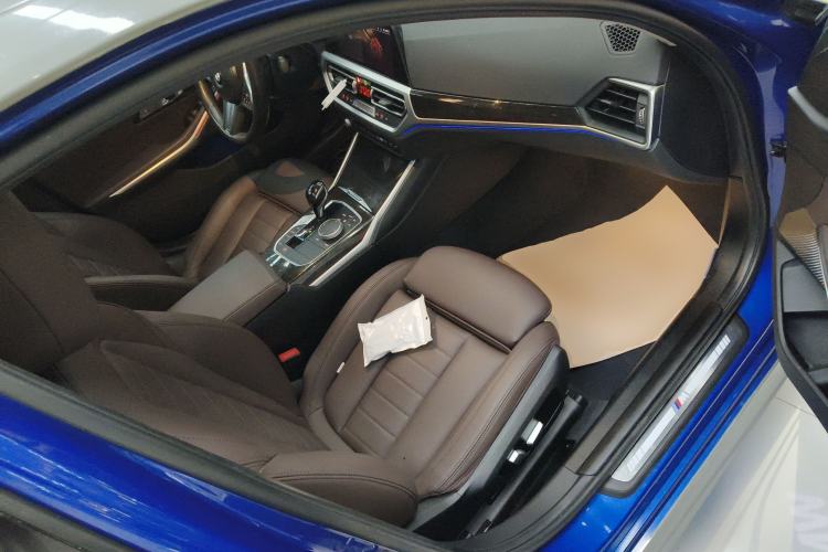 Used BMW 3 Series 2020 Restyled 325Li M Sport Package Right Front Seat