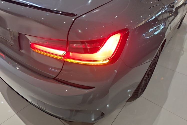 Used BMW 3 Series 2020 Facelifted 325Li M Sport Night Edition Package Right Rear Taillight