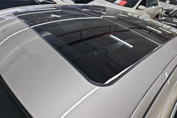 Used BMW 3 Series 2020 320Li M Sport Package Roof