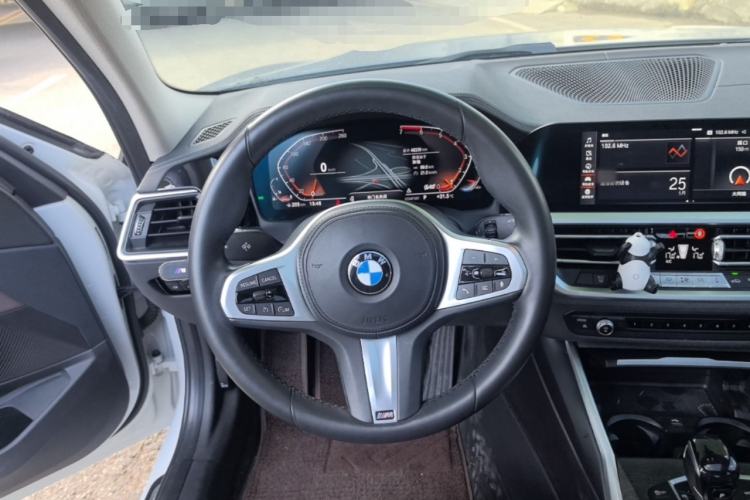 Used BMW 3 Series 2020 325i M Sport Package Steering Wheel