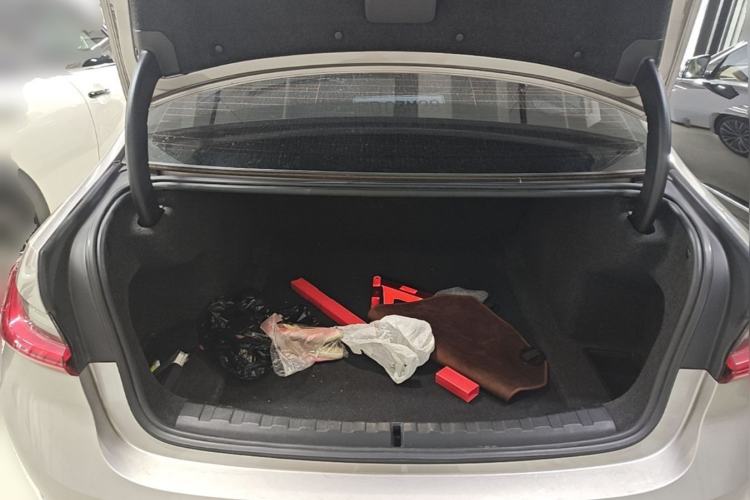 Used BMW 3 Series 2020 325Li First Edition Trunk