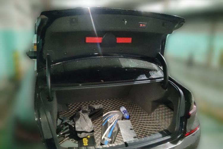 Used BMW 3 Series 2020 325i M Sport Night Edition package Trunk