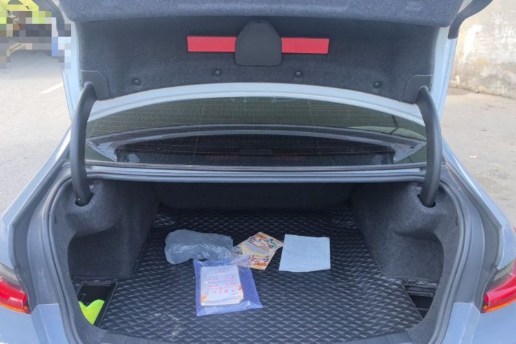 Used BMW 3 Series 2020 325i M Sport Package Trunk