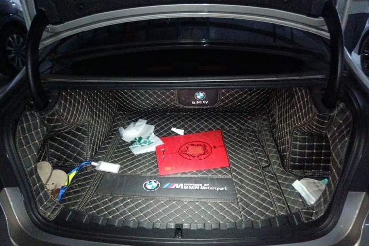Used BMW 3 Series 2020 325Li First Edition Trunk