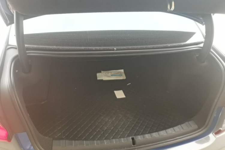 Used BMW 3 Series 2020 Facelifted 325Li M Sport Night Edition Package Trunk