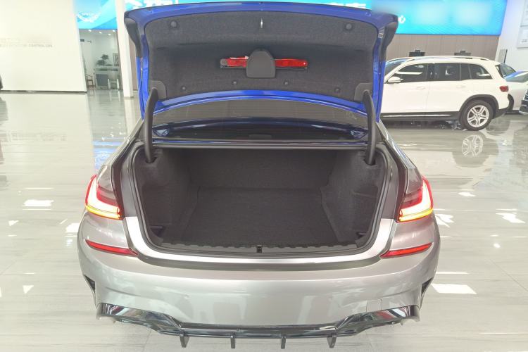 Used BMW 3 Series 2020 325Li xDrive M Sport Package Trunk
