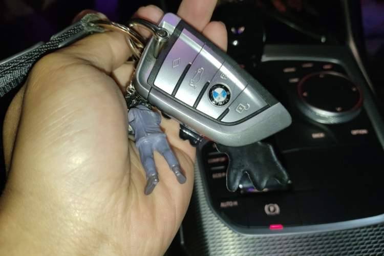 Used BMW 3 Series 2020 325i M Sport Night Edition package Vehicle Key
