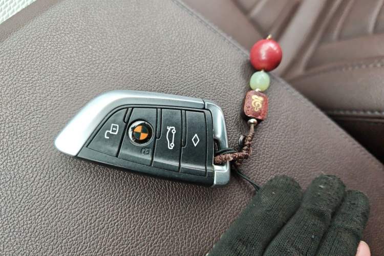 Used BMW 3 Series 2020 Restyled 325i M Sport Night Edition Package Vehicle Key