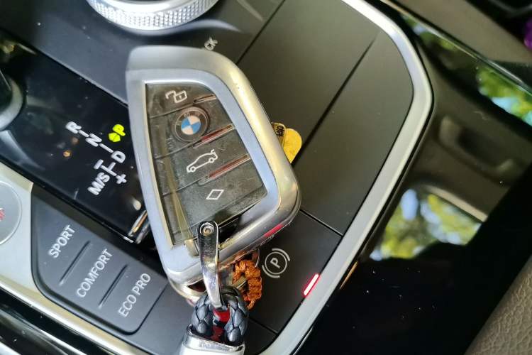 Used BMW 3 Series 2020 325Li First Edition Vehicle Key