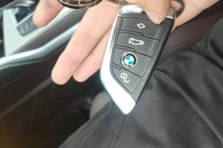 Used BMW 3 Series 2020 Facelifted 325Li M Sport Night Edition Package Vehicle Key