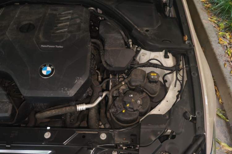 Used BMW 3 Series 2020 325Li M Sport Night Edition Package Engine Bay Left