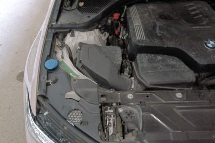 Used BMW 3 Series 2020 325Li M Sport Night Edition Package Engine Bay Right