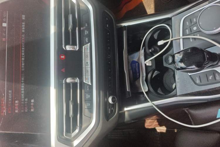Used BMW 3 Series 2020 Restyled 325Li M Sport Package Audio And AC Panel