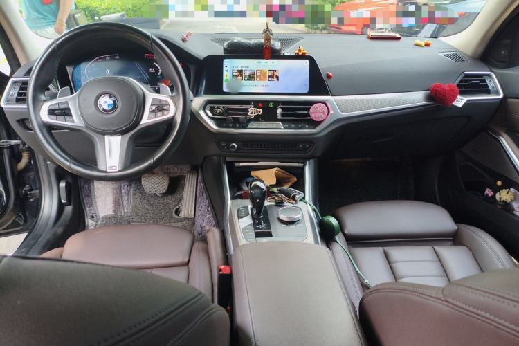 Used BMW 3 Series 2020 Facelifted 325Li M Sport Night Edition Package Center Console