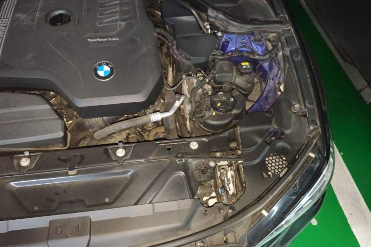 Used BMW 3 Series 2020 325i M Sport Package Engine Bay Left