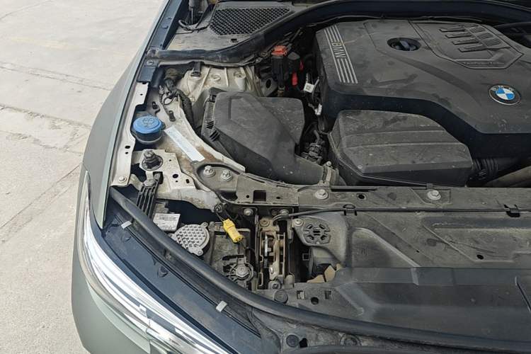 Used BMW 3 Series 2020 Restyled 325Li M Sport Package Engine Bay Right