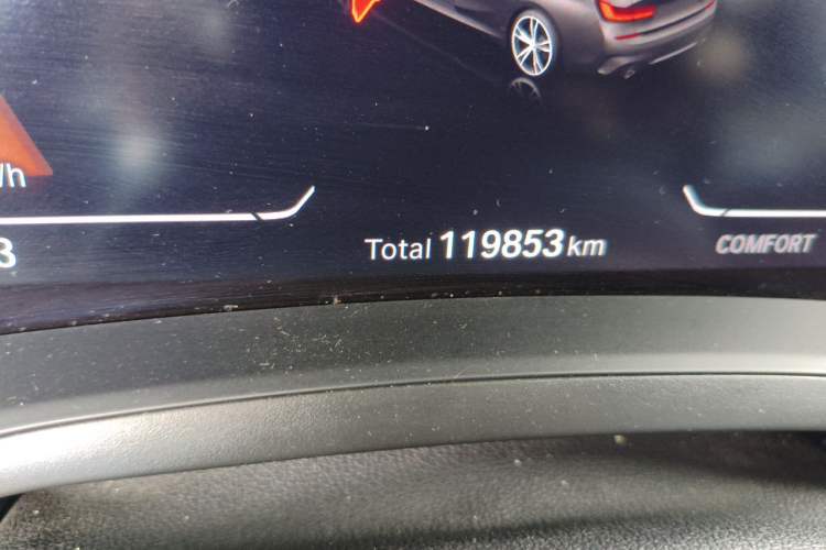 Used BMW 3 Series 2020 Facelifted 325Li M Sport Night Edition Package Odometer Close Up