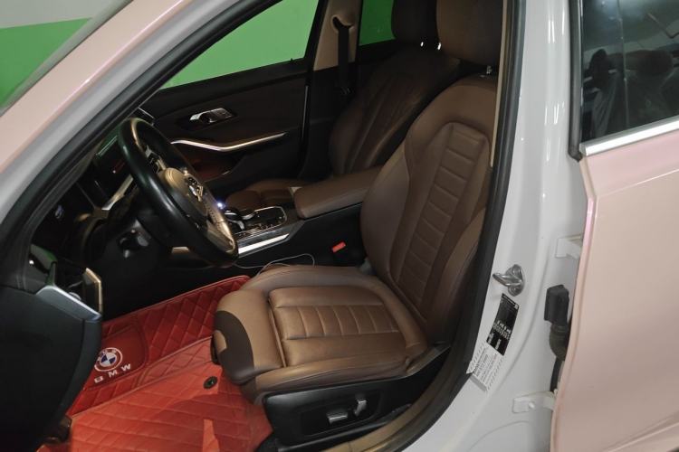 Used BMW 3 Series 2020 325Li M Sport Package Left Front Seat