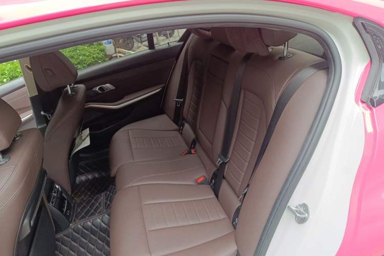 Used BMW 3 Series 2020 325Li M Sport Package Left Rear Seat