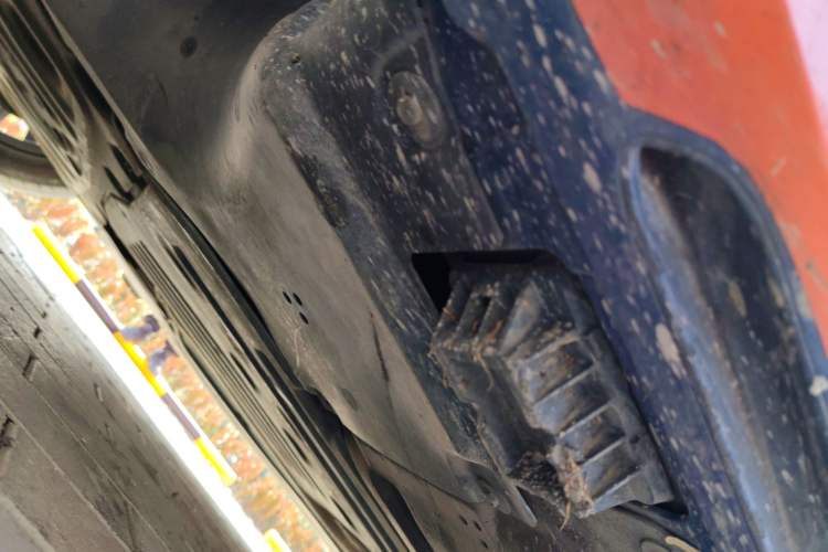 Used BMW 3 Series 2020 325Li M Sport Package Chassis Front Left