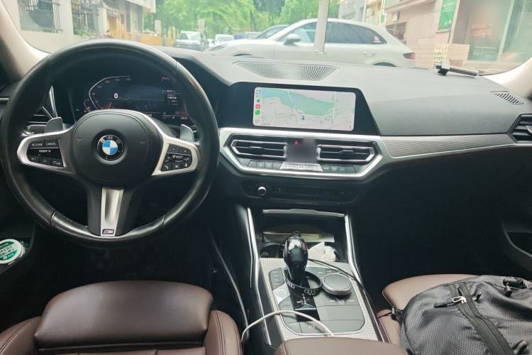 Used BMW 3 Series 2020 Facelifted 325Li M Sport Night Edition Package Center Console