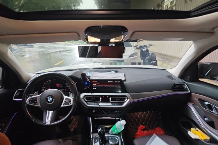 Used BMW 3 Series 2020 Restyled 325i M Sport Night Edition Package Center Console