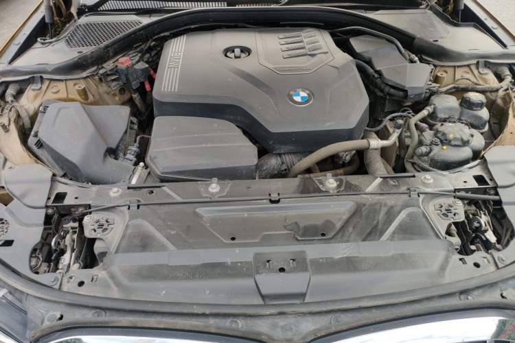 Used BMW 3 Series 2020 325Li First Edition Engine Bay