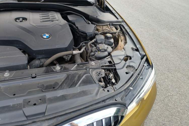 Used BMW 3 Series 2020 325Li First Edition Engine Bay Left