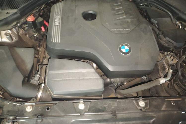 Used BMW 3 Series 2020 325Li First Edition Engine Bay