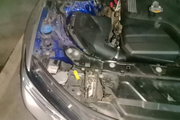 Used BMW 3 Series 2020 Restyled 325Li M Sport Package Engine Bay Right