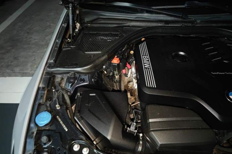 Used BMW 3 Series 2020 Restyled 325Li M Sport Package Engine Bay Right