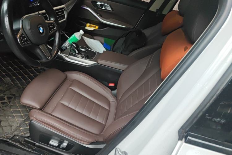 Used BMW 3 Series 2020 Restyled 325i M Sport Night Edition Package Left Front Seat