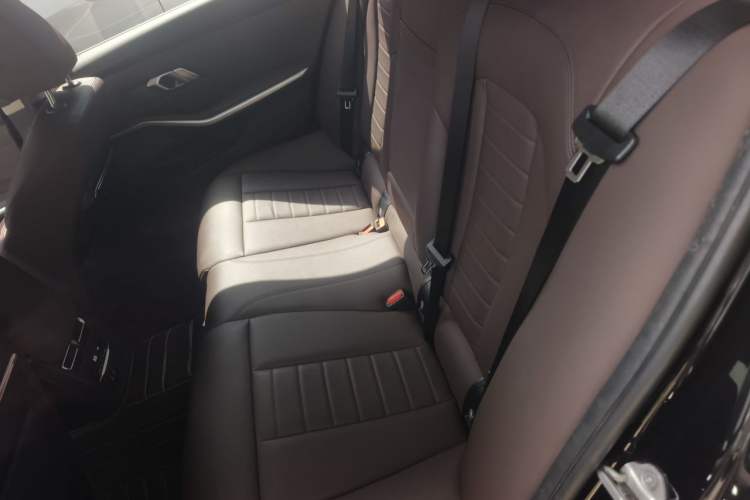 Used BMW 3 Series 2020 Restyled 325Li M Sport Package Left Rear Seat