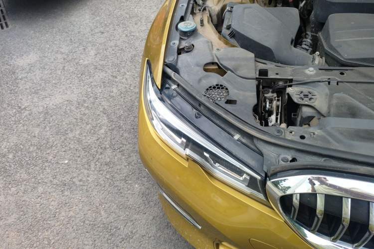 Used BMW 3 Series 2020 325Li First Edition Right Front Headlight