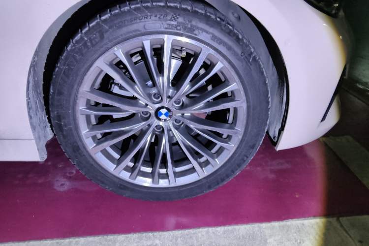 Used BMW 3 Series 2020 325Li First Edition Right Front Wheel Hub