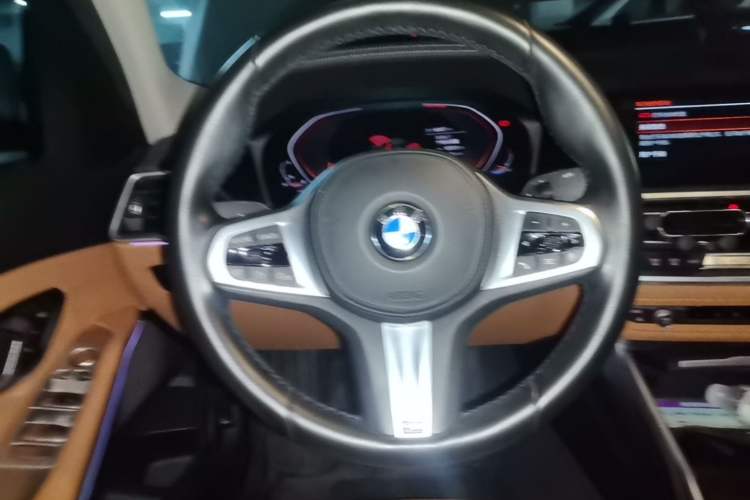 Used BMW 3 Series 2020 Restyled 325Li M Sport Package Steering Wheel