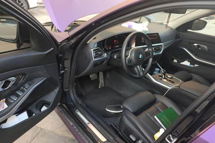 Used BMW 3 Series 2020 325i M Sport Package Driver Seat