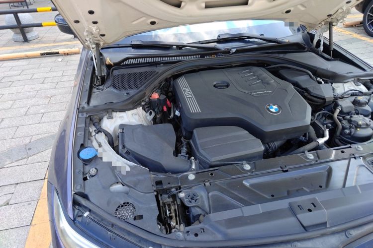 Used BMW 3 Series 2020 325i M Sport Night Edition package Engine Bay Right