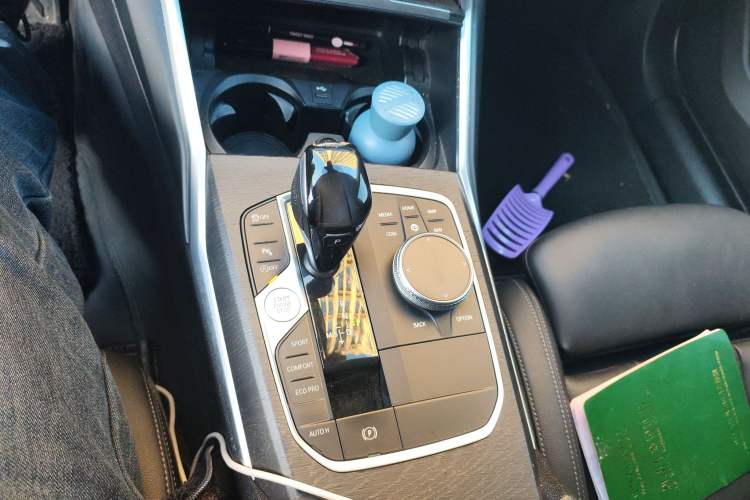 Used BMW 3 Series 2020 325i M Sport Package Gear Lever