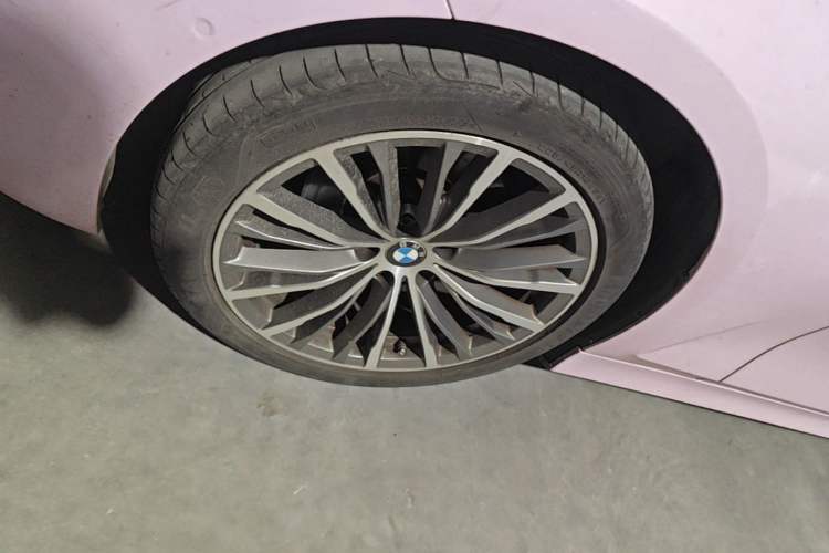 Used BMW 3 Series 2020 325Li First Edition Left Front Wheel Hub