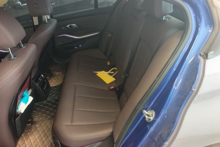 Used BMW 3 Series 2020 Restyled 325i M Sport Night Edition Package Left Rear Seat