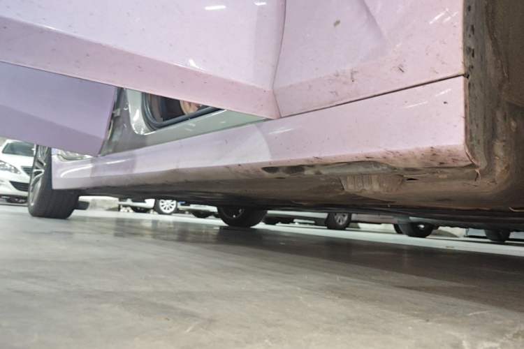 Used BMW 3 Series 2020 325Li First Edition Right Side Sill