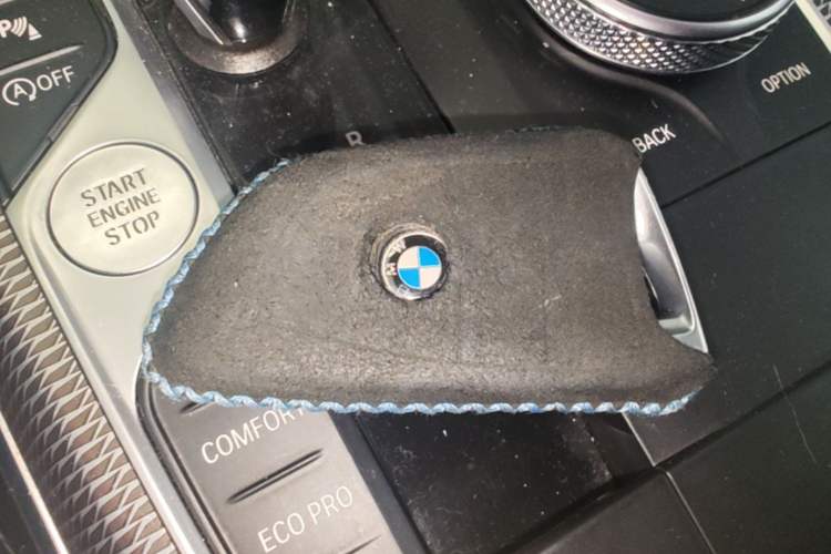 Used BMW 3 Series 2020 Restyled 325i M Sport Night Edition Package Vehicle Key