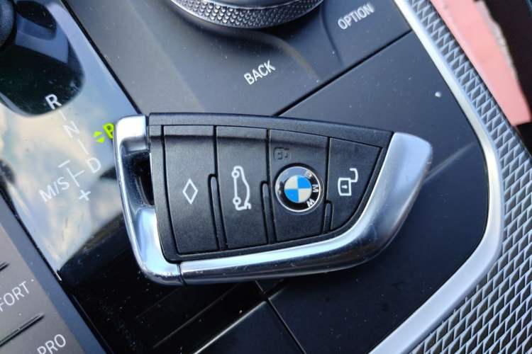 Used BMW 3 Series 2020 325i M Sport Night Edition package Vehicle Key