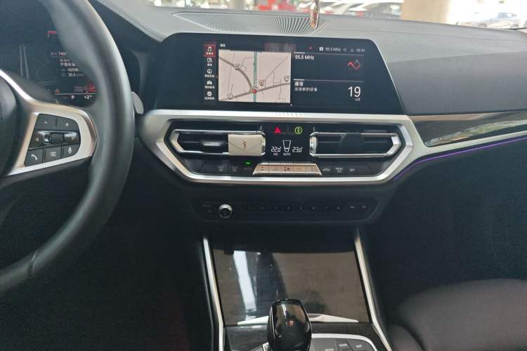 Used BMW 3 Series 2020 Restyled 325Li M Sport Package Audio And AC Panel